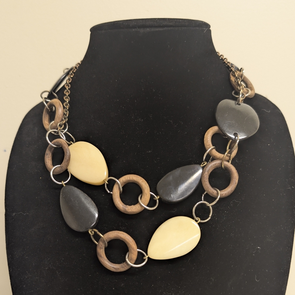 Vintage Bohemian Long Necklace Wood Circles And Natural Colors